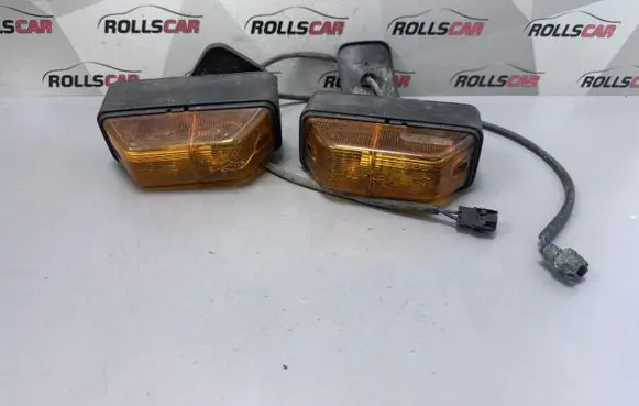 Mercedes-Benz Sprinter W901 W902 W903 W904 Front fender indicator light 6118260085
