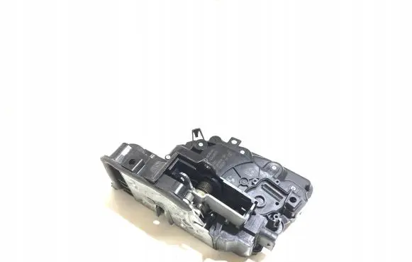 BMW X5 F15 Front door lock 7281954