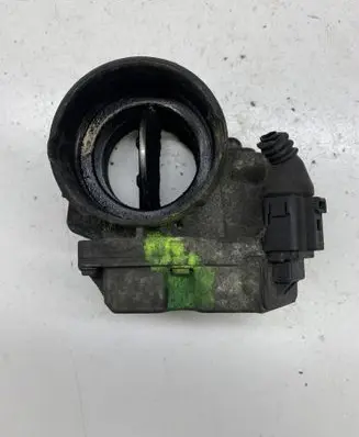 Audi A6 S6 C5 4B Throttle valve