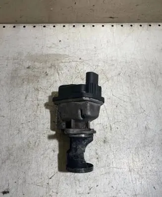 Volkswagen Touareg II EGR valve 059131503T