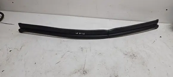 BMW 6 F06 Gran coupe Engine compartment rubber 7211920
