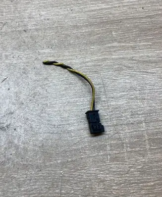 BMW 5 F10 F11 Plug wire 8377064