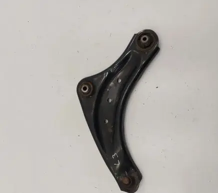 Nissan Leaf II (ZE1) Front lower control arm/wishbone