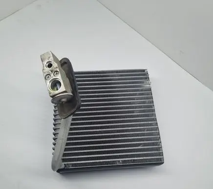 Air conditioning (A/C) radiator (interior)