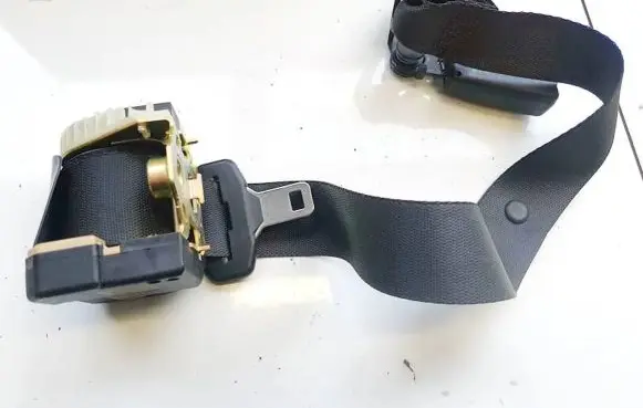 Chevrolet Epica Middle seatbelt (rear) 33050333a 43594d