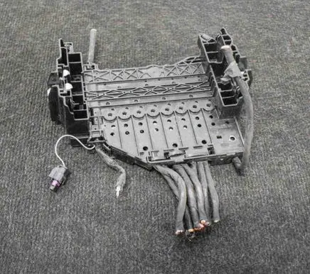 Volvo V40 Current control relay 30659192