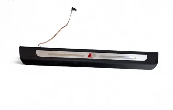 Audi Q8 Front sill trim cover 4M8947406A