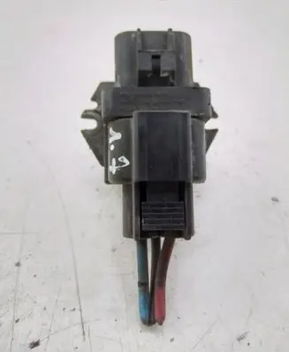 KIA Sportage Coolant fan relay 