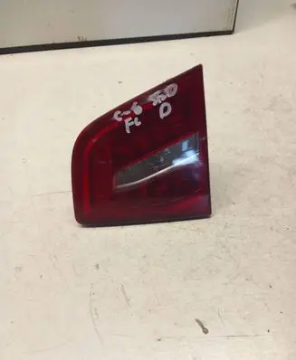 Audi A6 S6 C6 4F Tailgate rear/tail lights 4F5945094 89319321