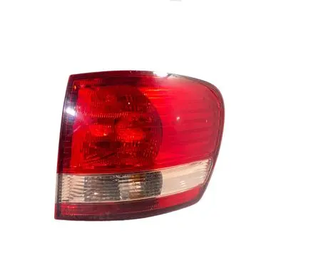 Toyota Avensis Verso Rear/tail lights