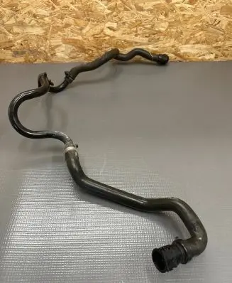Peugeot 508 II Engine coolant pipe/hose 9822731080