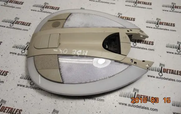 Mercedes-Benz E W211 Front seat light A2118205901