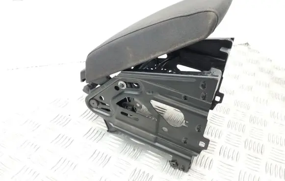 Skoda Octavia Mk2 (1Z) Armrest 1Z0864207