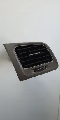 Volkswagen Golf VII Dashboard side air vent grill/cover trim