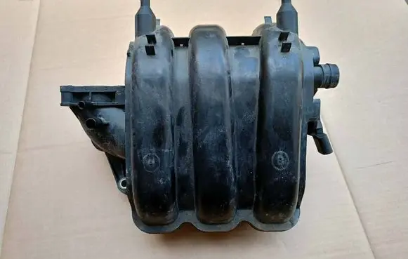Seat Ibiza IV (6J,6P) Intake manifold 03E129711F