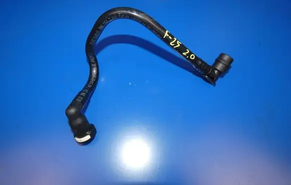 BMW X3 F25 Vacuum line/pipe/hose 7602547