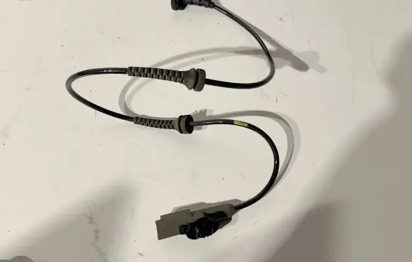 Peugeot 308 ABS brake wheel speed sensor 9665386780 10071153253