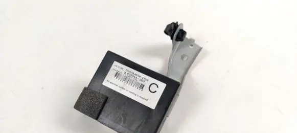 Toyota Prius+ (ZVW40) Immobilizer control unit/module 8978447020 625348000 D480U50057804