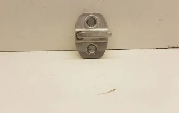 Mercedes-Benz C W205 Rear door lock loop/hook striker 11000049B