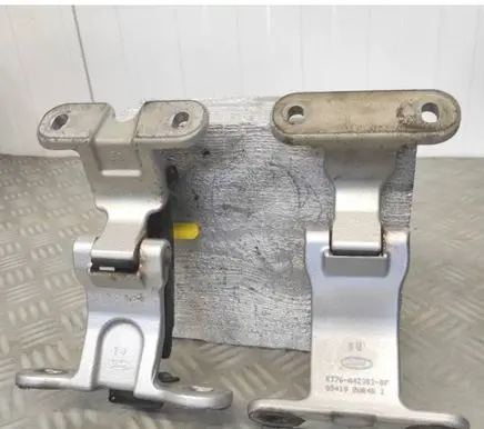 Ford Transit Courier Rear door hinge set ET76A42982BF TWOJEAUTOWYSZKOW 882182990
