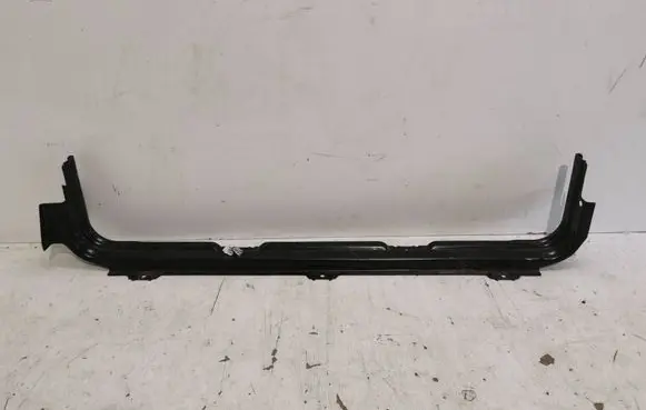 Mercedes-Benz V Class W447 Bottom radiator support slam panel A4478800403