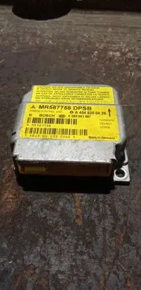 Smart ForFour I Airbag control unit/module 0285001687