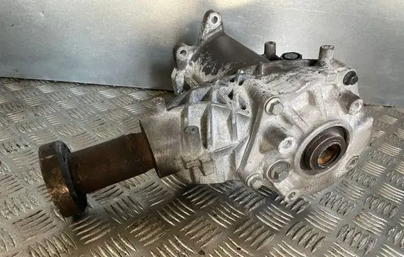 Volvo XC60 Gearbox transfer box case P31256683
