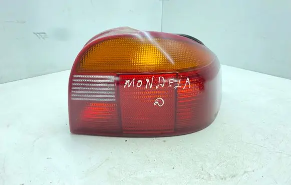Ford Mondeo MK I Rear/tail lights 93BG13A602BC