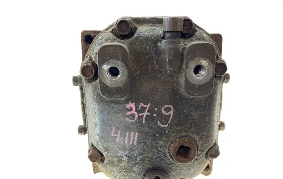 Subaru Forester SG Rear differential 27011AA343 27011AA