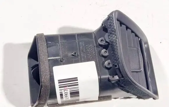 Mazda CX-5 Dash center air vent grill kd4564830