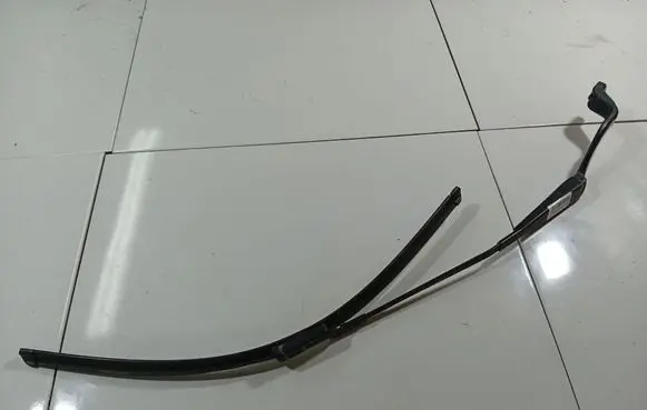 Ford Galaxy Front wiper blade arm 6M2117526CD