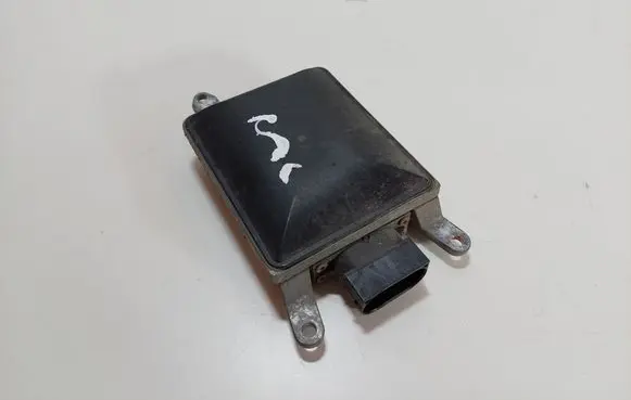 Audi A4 S4 B8 8K Blind spot module 8T0907568B