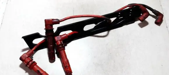 Volkswagen Golf IV Ignition plug leads 036905487a