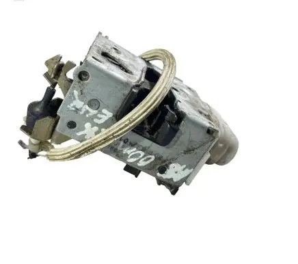 Audi A8 S8 D2 4D Front door lock 8D1837015F