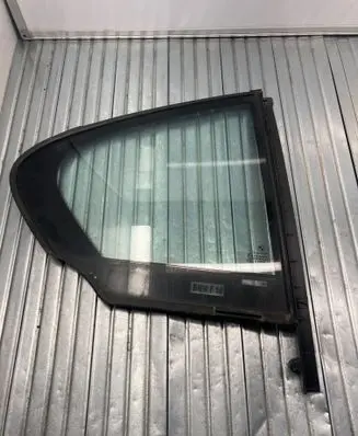 BMW 5 F10 F11 Rear vent window glass 43R001582 E000199 DOT682M3240AS2