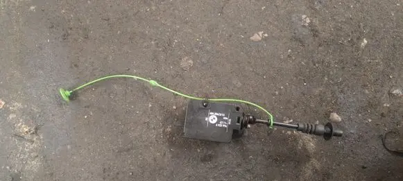 BMW X5 E53 Central locking motor 67116923974