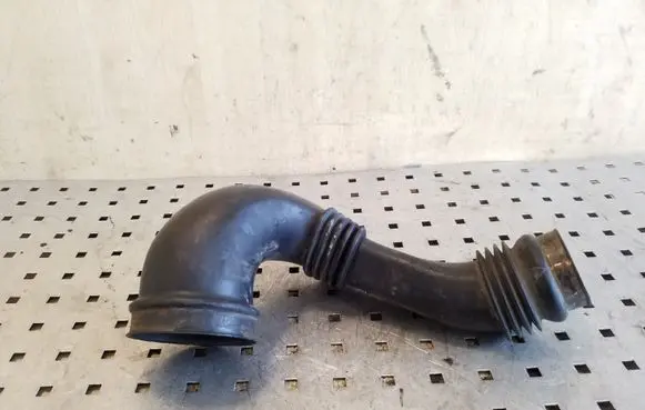 Intercooler hose/pipe