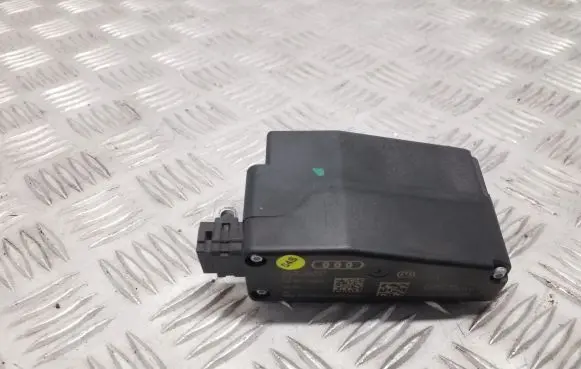 Audi A5 8T 8F Steering wheel lock 8K0905852A