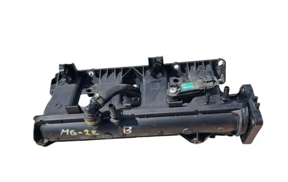 Renault Megane IV Intake manifold 1072535S01