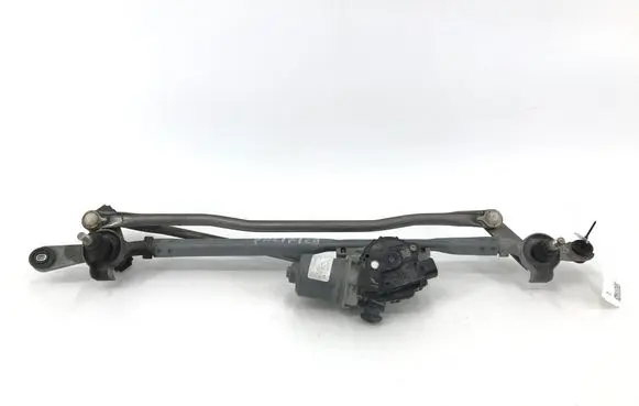 Chrysler Pacifica Front wiper linkage and motor 68229327AC