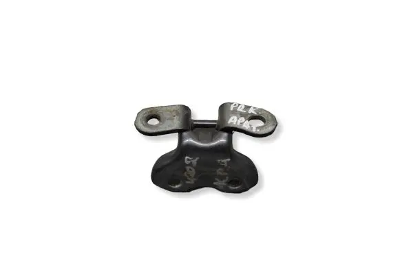 Toyota Prius (XW50) Front door lower hinge 