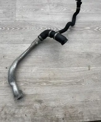 BMW X1 E84 Engine coolant pipe/hose 7584550 7584550020