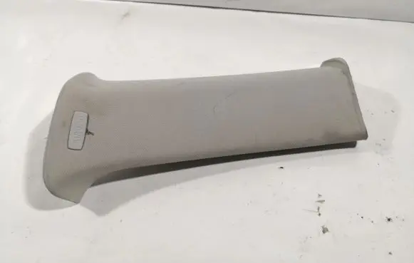 (C) pillar trim