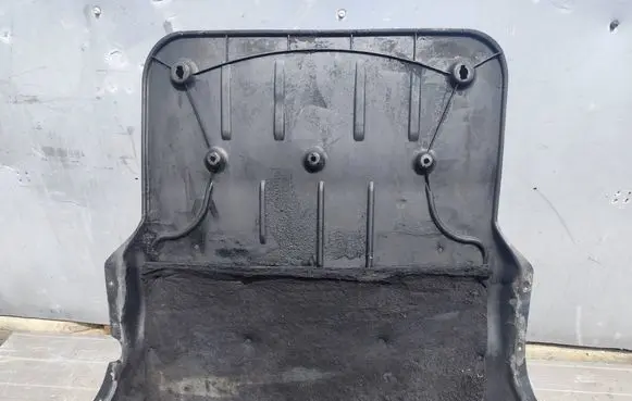 Skoda Octavia Mk4 Engine splash shield/under tray 5NA825236C 5WA825236D