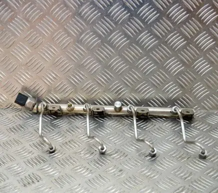 BMW 5 F10 F11 Fuel main line pipe 7537319 12056010