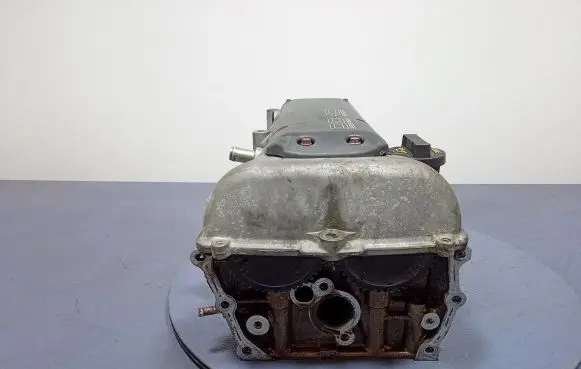 Suzuki Liana Engine head 