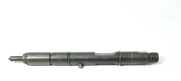 Audi A4 S4 B5 8D Fuel injector 059130201E
