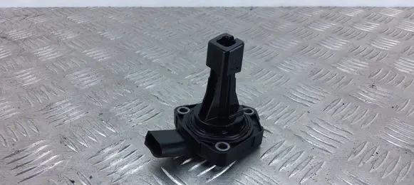 Audi A3 S3 8V Oil level sensor 04L907660C