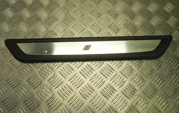 BMW 7 F01 F02 F03 F04 Other sill/pillar trim element 7181011 T5266