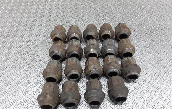 Ford Transit - Tourneo Connect Nuts/bolts 